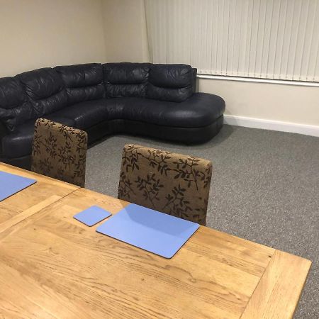 The Upper Room Apartment Nottingham Bagian luar foto