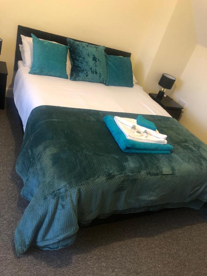 The Upper Room Apartment Nottingham Bagian luar foto