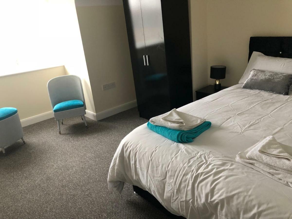 The Upper Room Apartment Nottingham Bagian luar foto